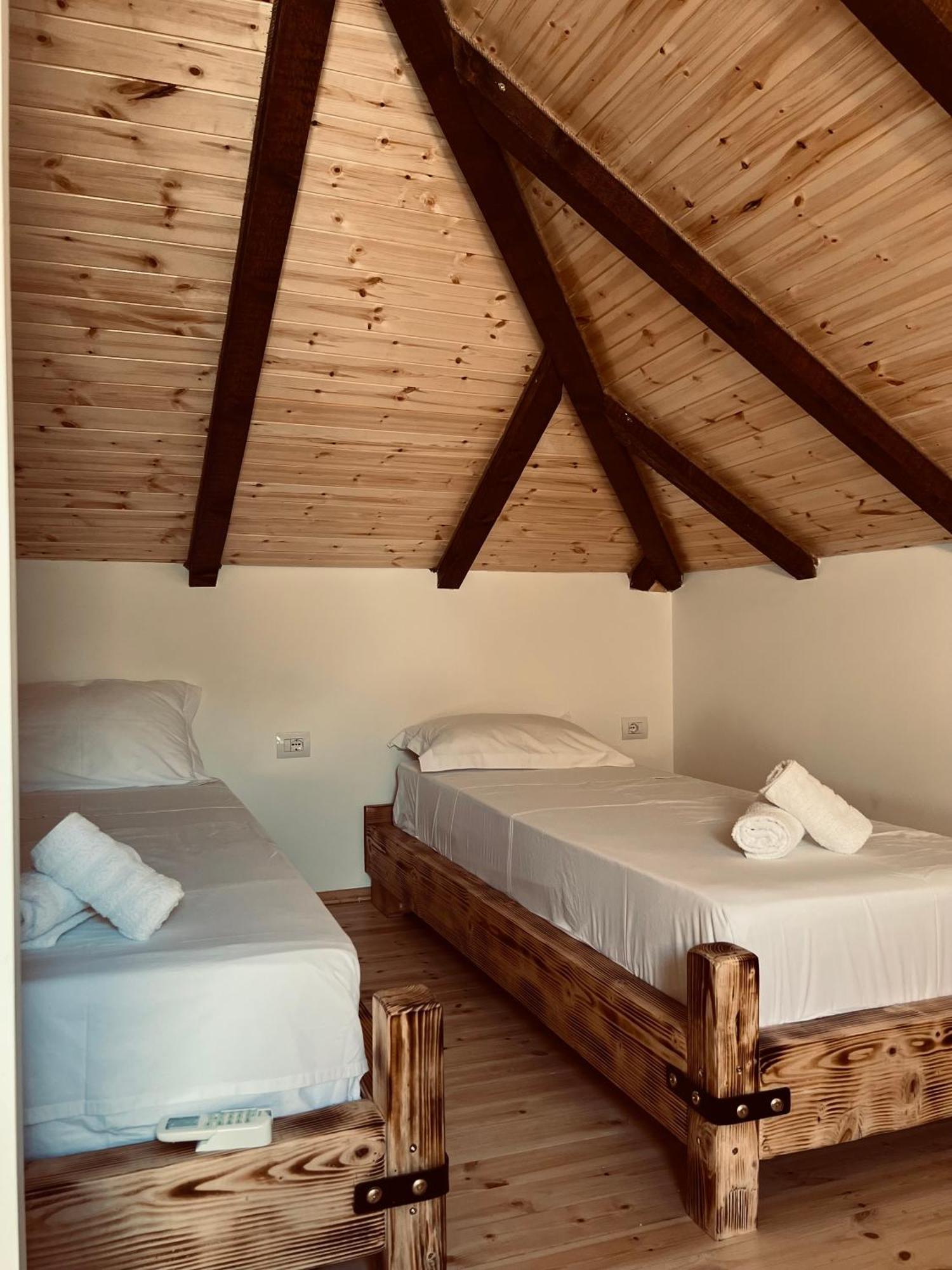 Bujtina Maria Hotel Stegopull Eksteriør billede